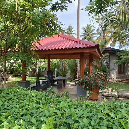 Avalon Village Resort Induruwa Exterior photo
