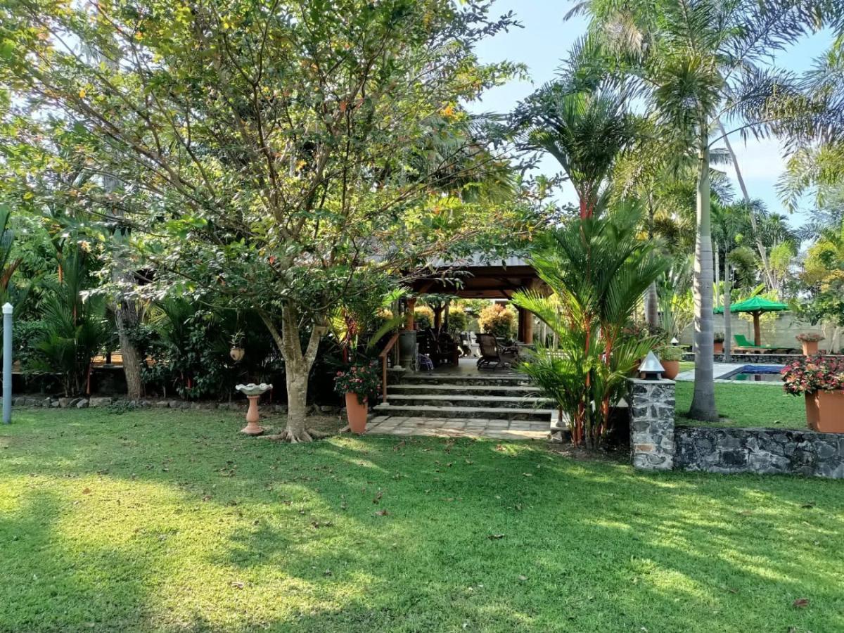 Avalon Village Resort Induruwa Exterior photo