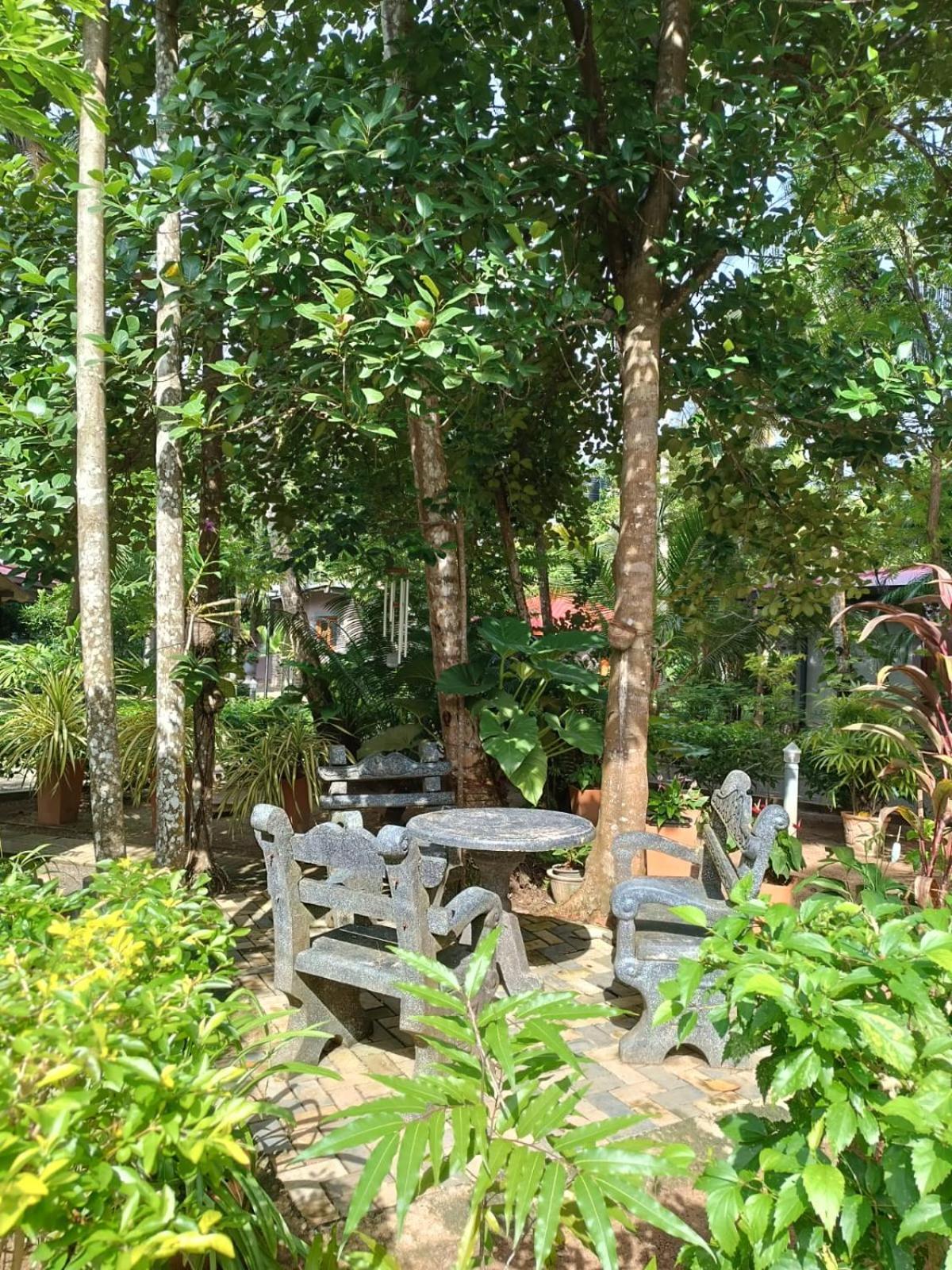 Avalon Village Resort Induruwa Exterior photo