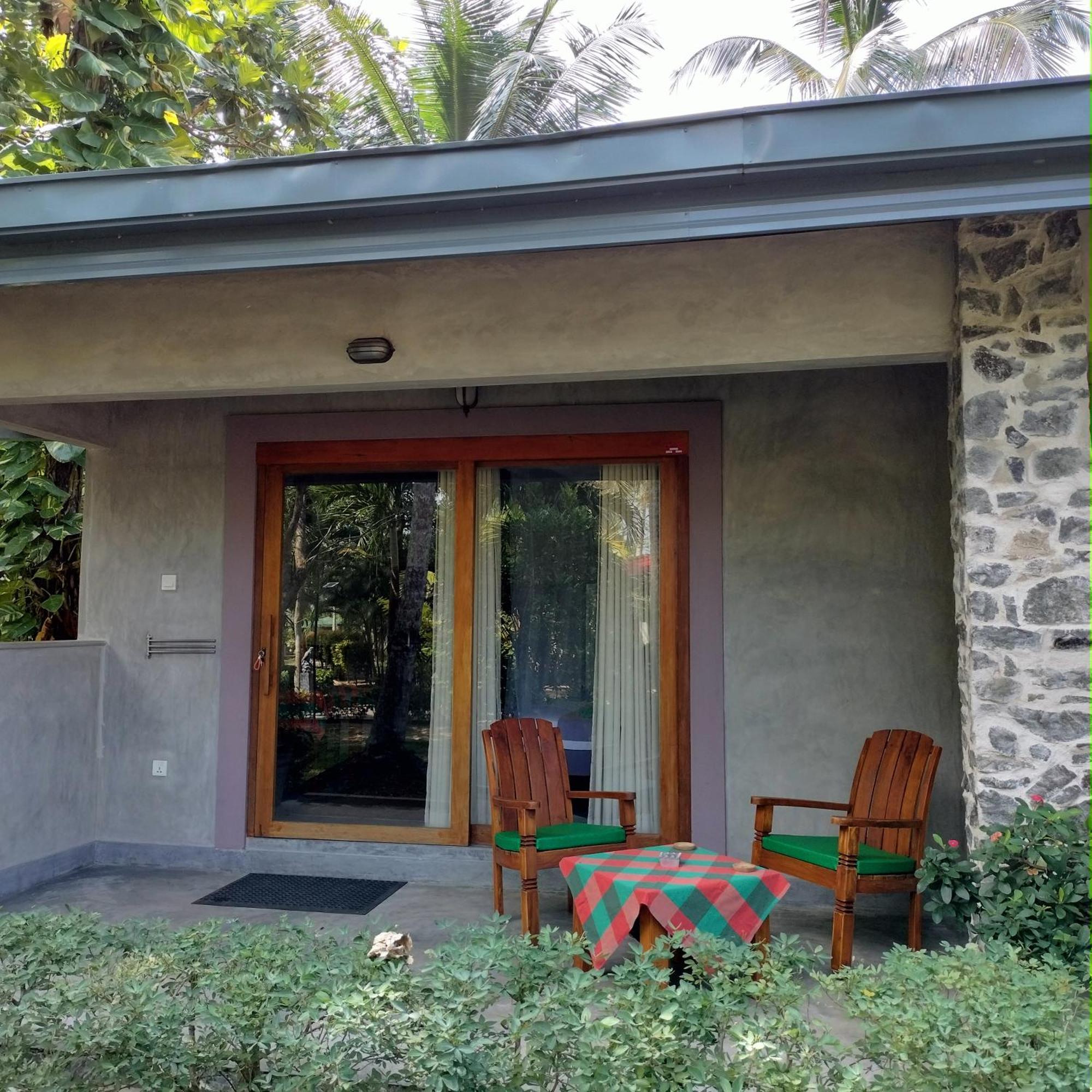 Avalon Village Resort Induruwa Exterior photo