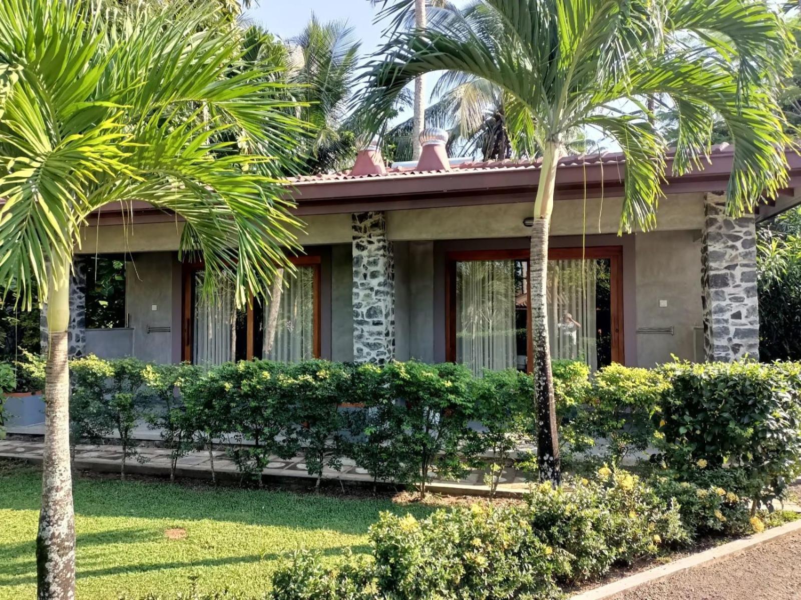 Avalon Village Resort Induruwa Exterior photo