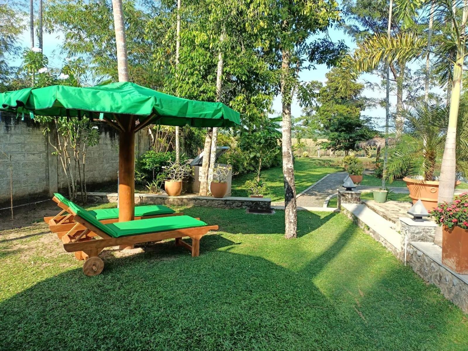 Avalon Village Resort Induruwa Exterior photo